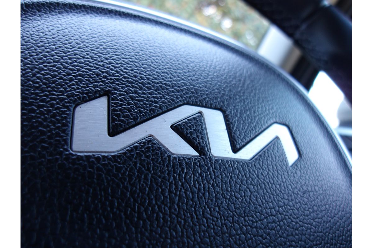 2022 Kia Sorento Sport MQ4