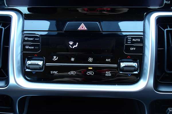 2022 Kia Sorento Sport MQ4