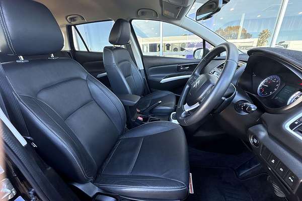 2021 Suzuki S-Cross Turbo Prestige JY