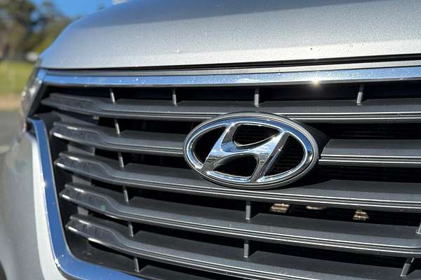 2019 Hyundai iMax Active TQ4