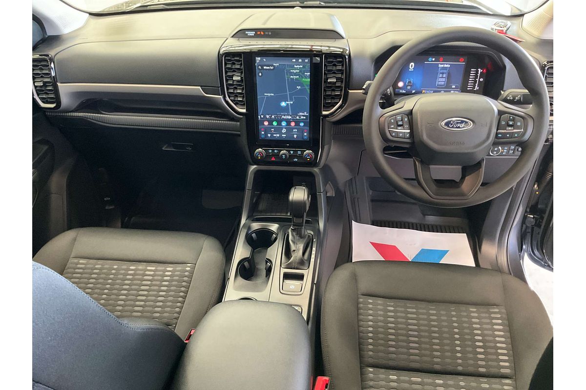2024 Ford Everest Ambiente 2.0L