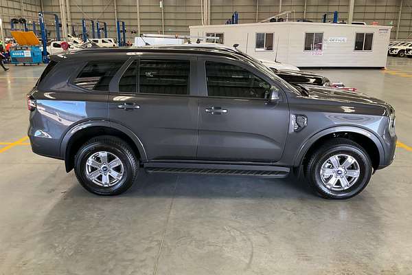 2024 Ford Everest Ambiente 2.0L
