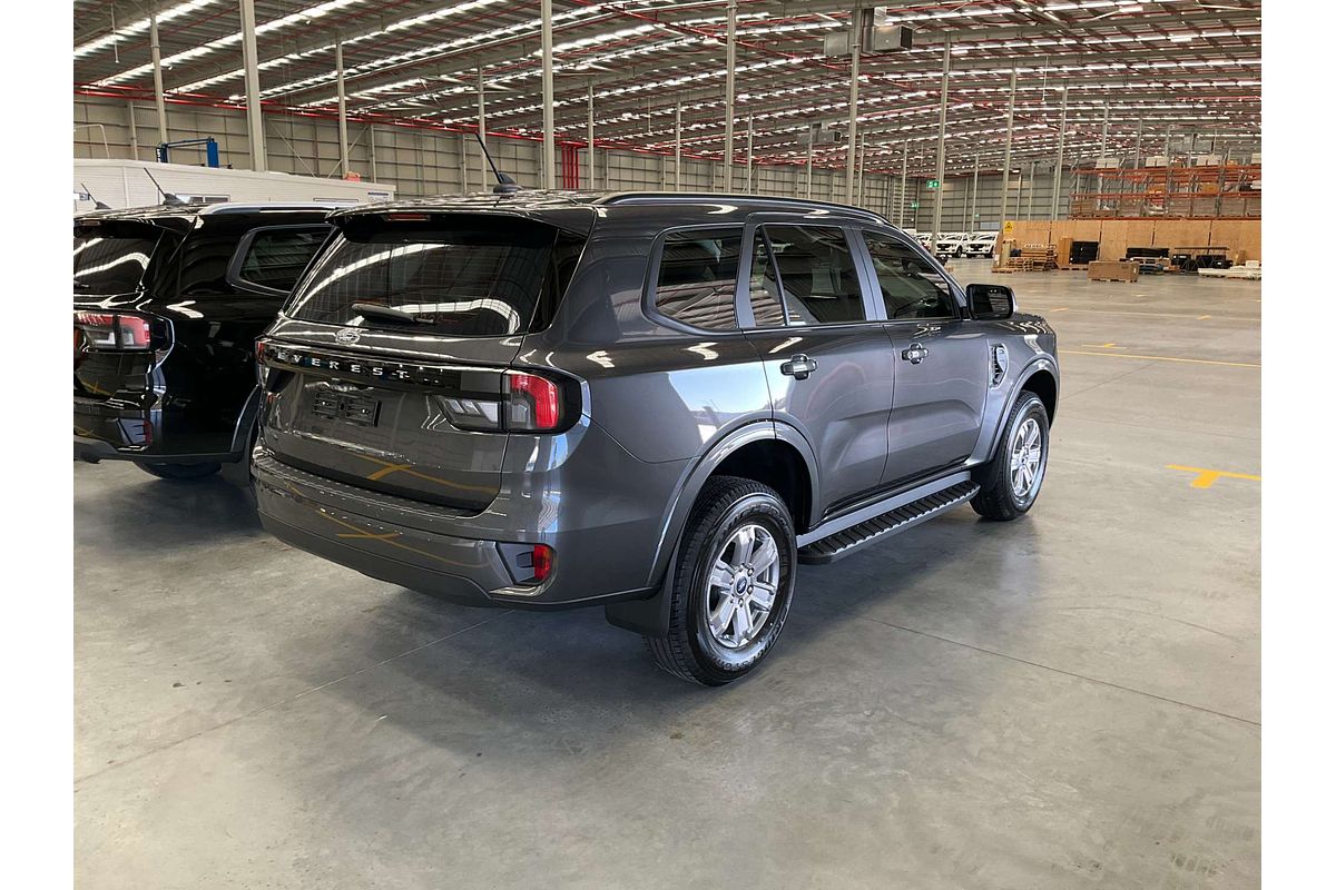 2024 Ford Everest Ambiente 2.0L