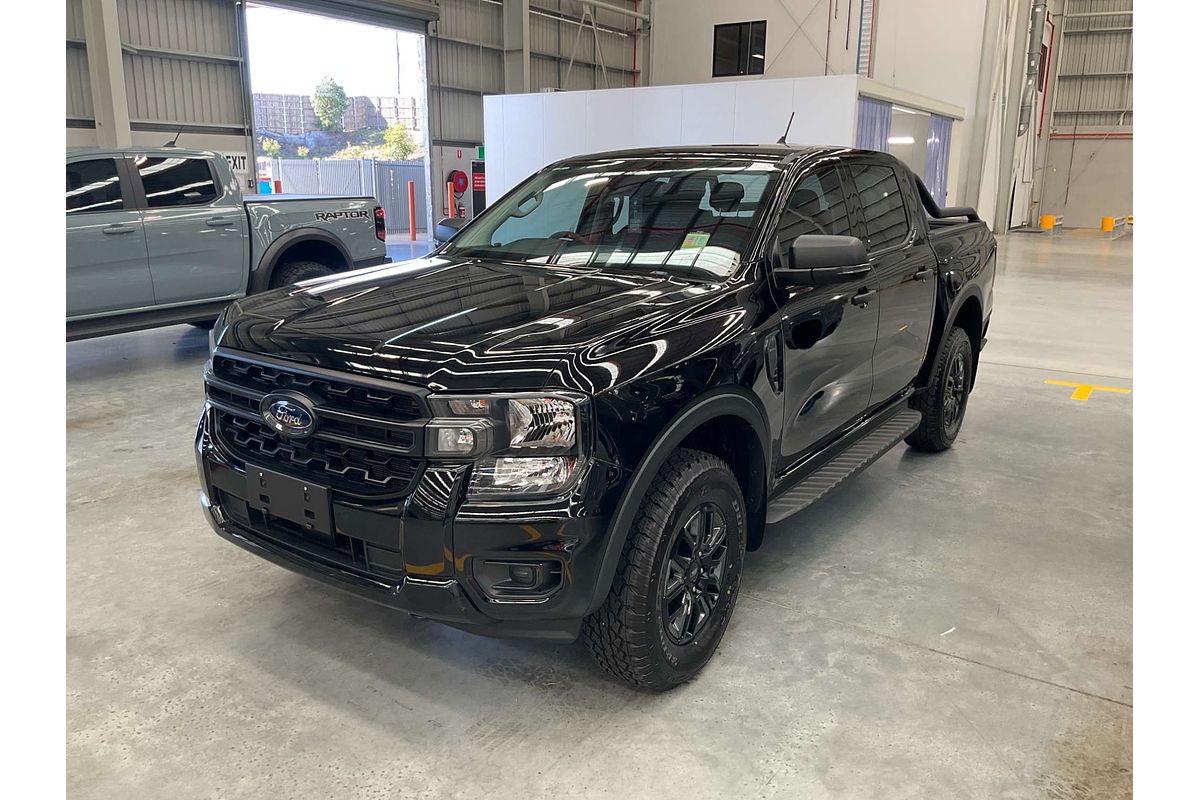 2024 Ford Ranger Black Edition 4X4 2.0L