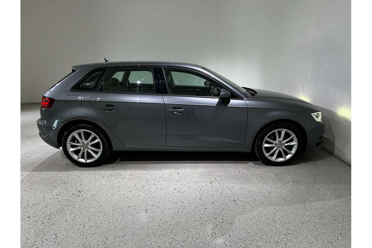 2016 Audi A3 Attraction 8V
