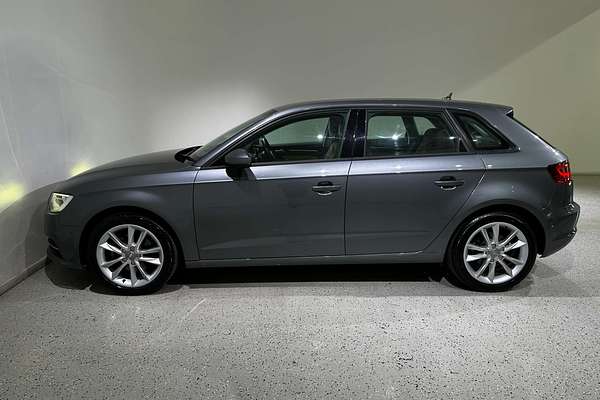 2016 Audi A3 Attraction 8V