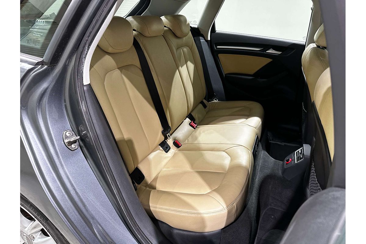 2016 Audi A3 Attraction 8V