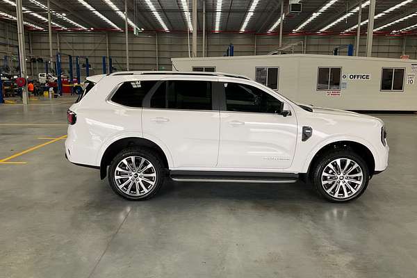 2025 Ford Everest Platinum 3.0L