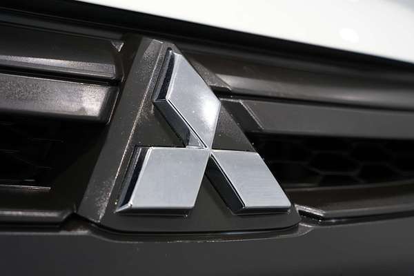 2020 Mitsubishi Triton GLX MR Rear Wheel Drive