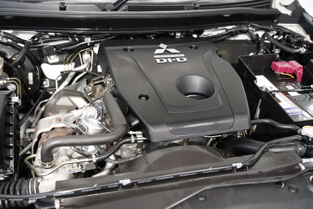 2020 Mitsubishi Triton GLX MR Rear Wheel Drive
