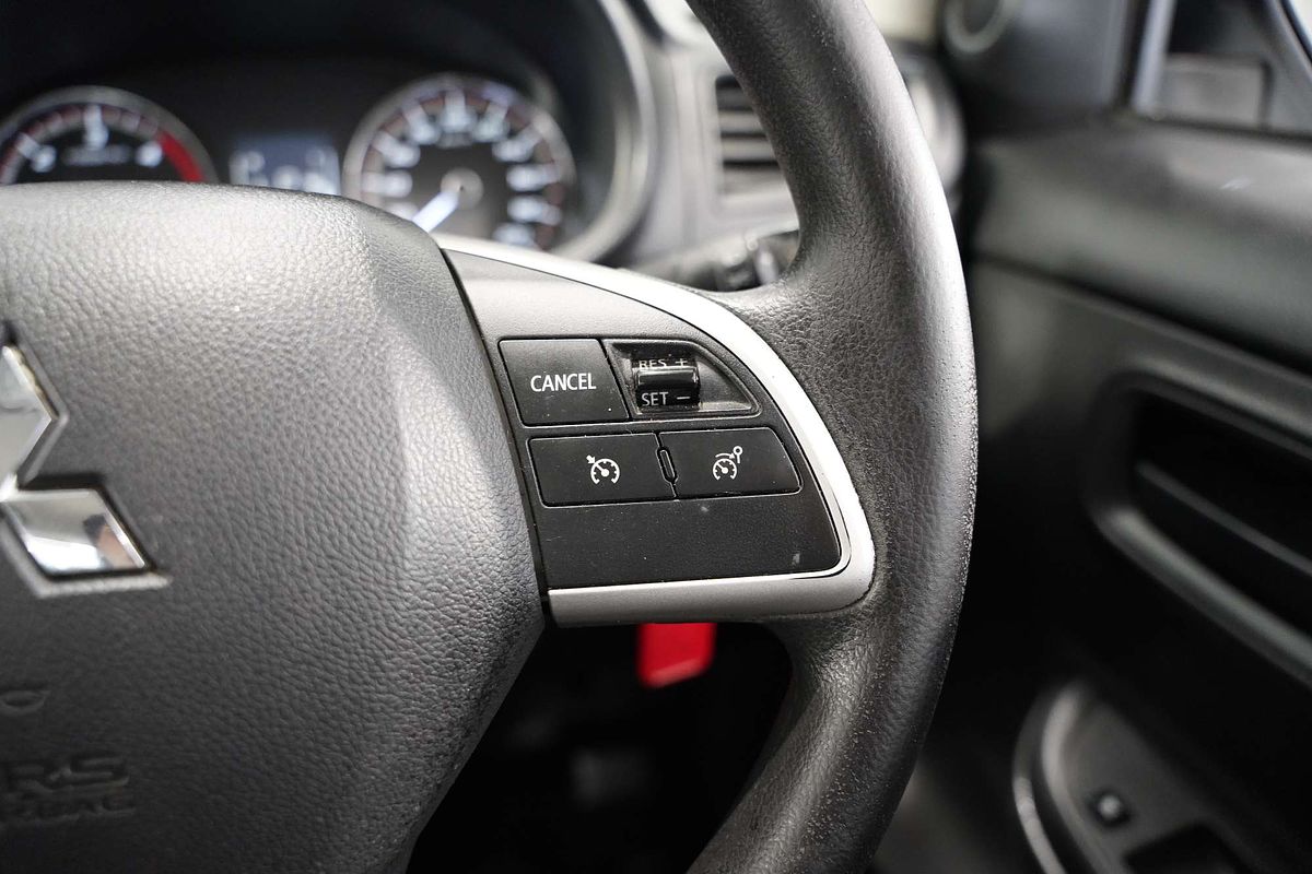 2020 Mitsubishi Triton GLX MR Rear Wheel Drive