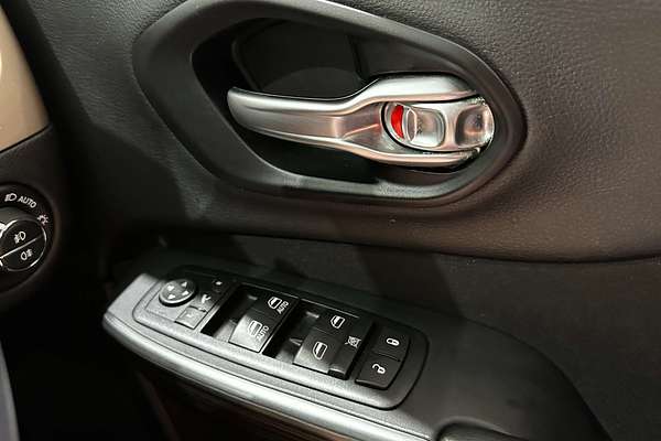 2015 Jeep Cherokee Blackhawk KL