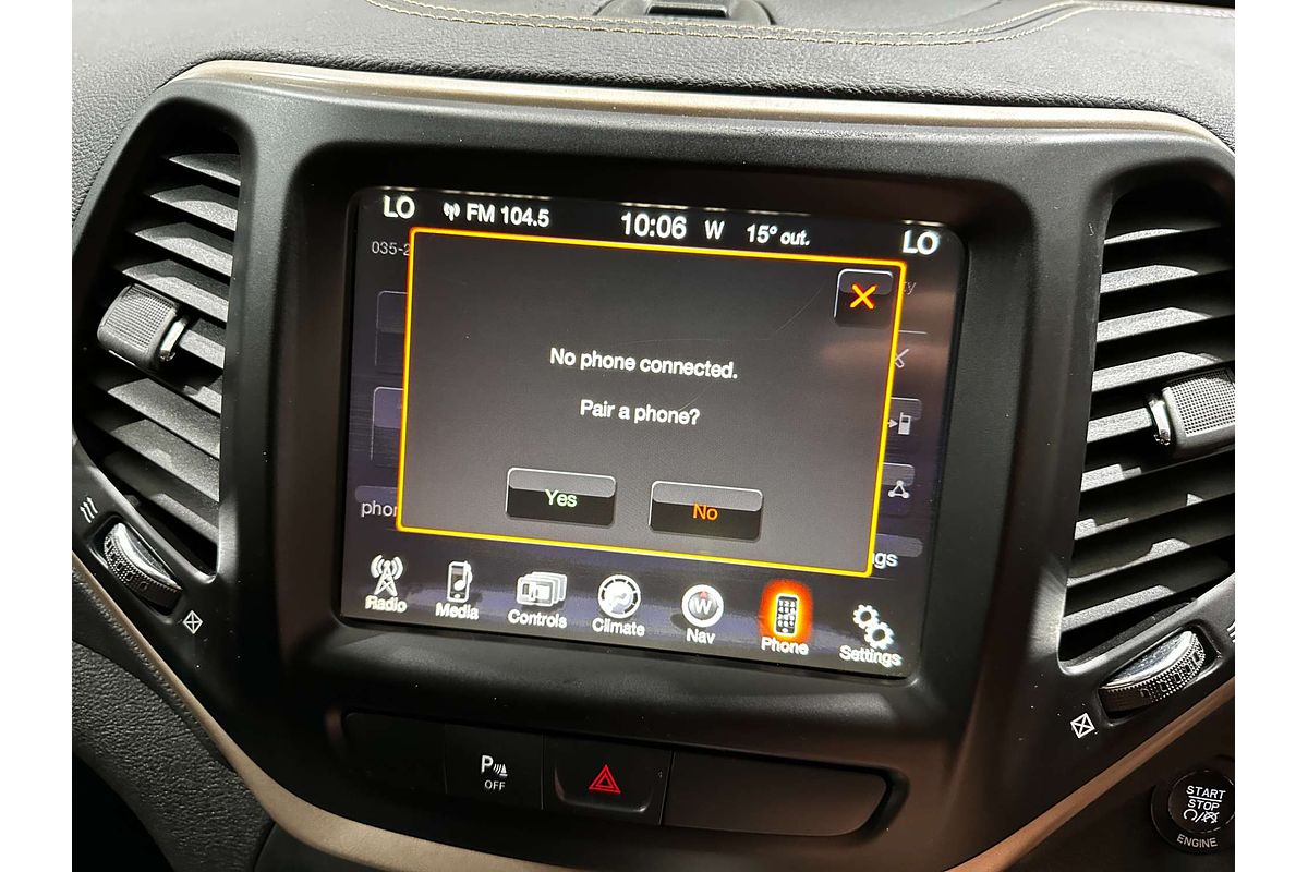 2015 Jeep Cherokee Blackhawk KL