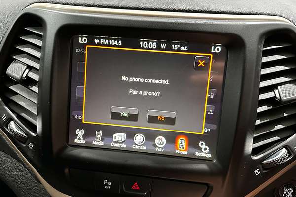 2015 Jeep Cherokee Blackhawk KL