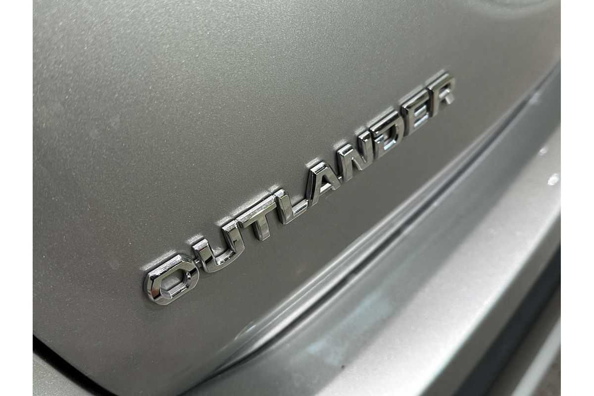 2018 Mitsubishi Outlander LS ZL