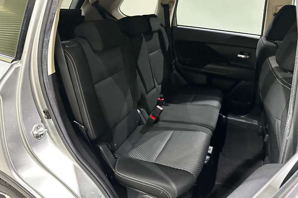 2018 Mitsubishi Outlander LS ZL