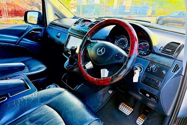 2014 Mercedes-Benz Viano Grand Edition Avantgarde 639