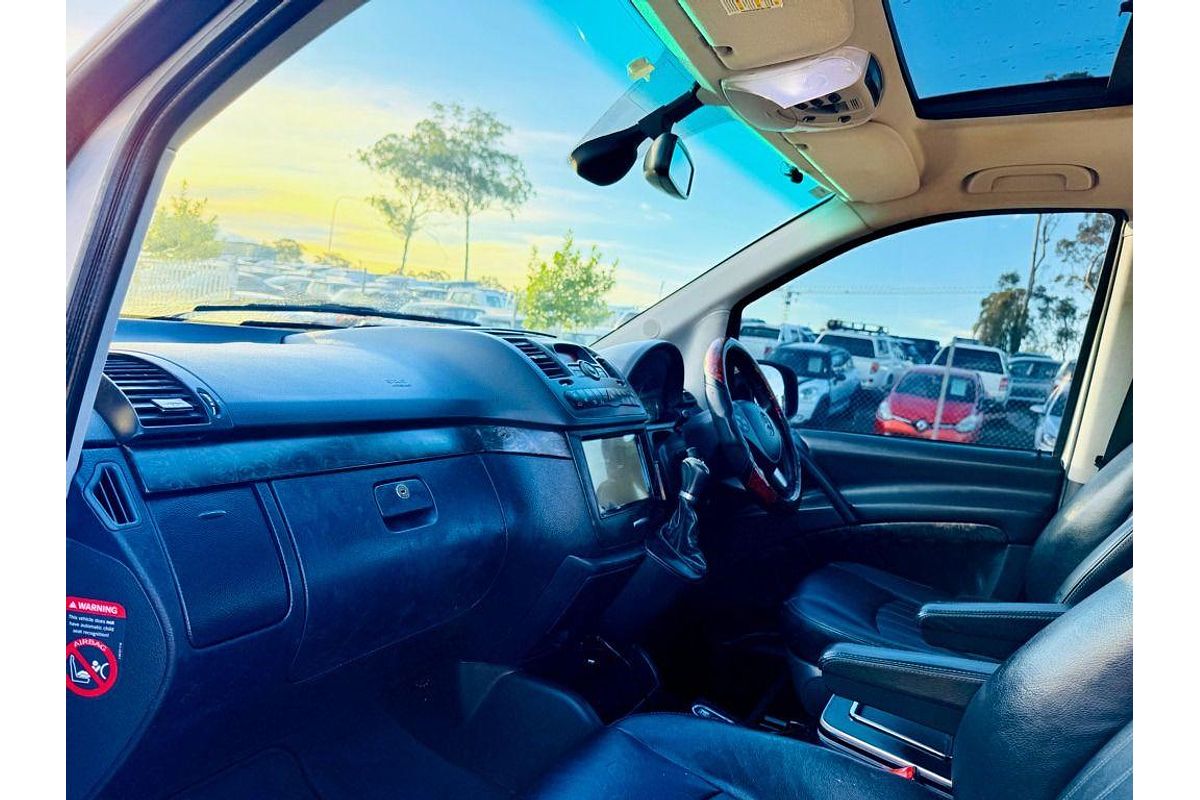 2014 Mercedes-Benz Viano Grand Edition Avantgarde 639