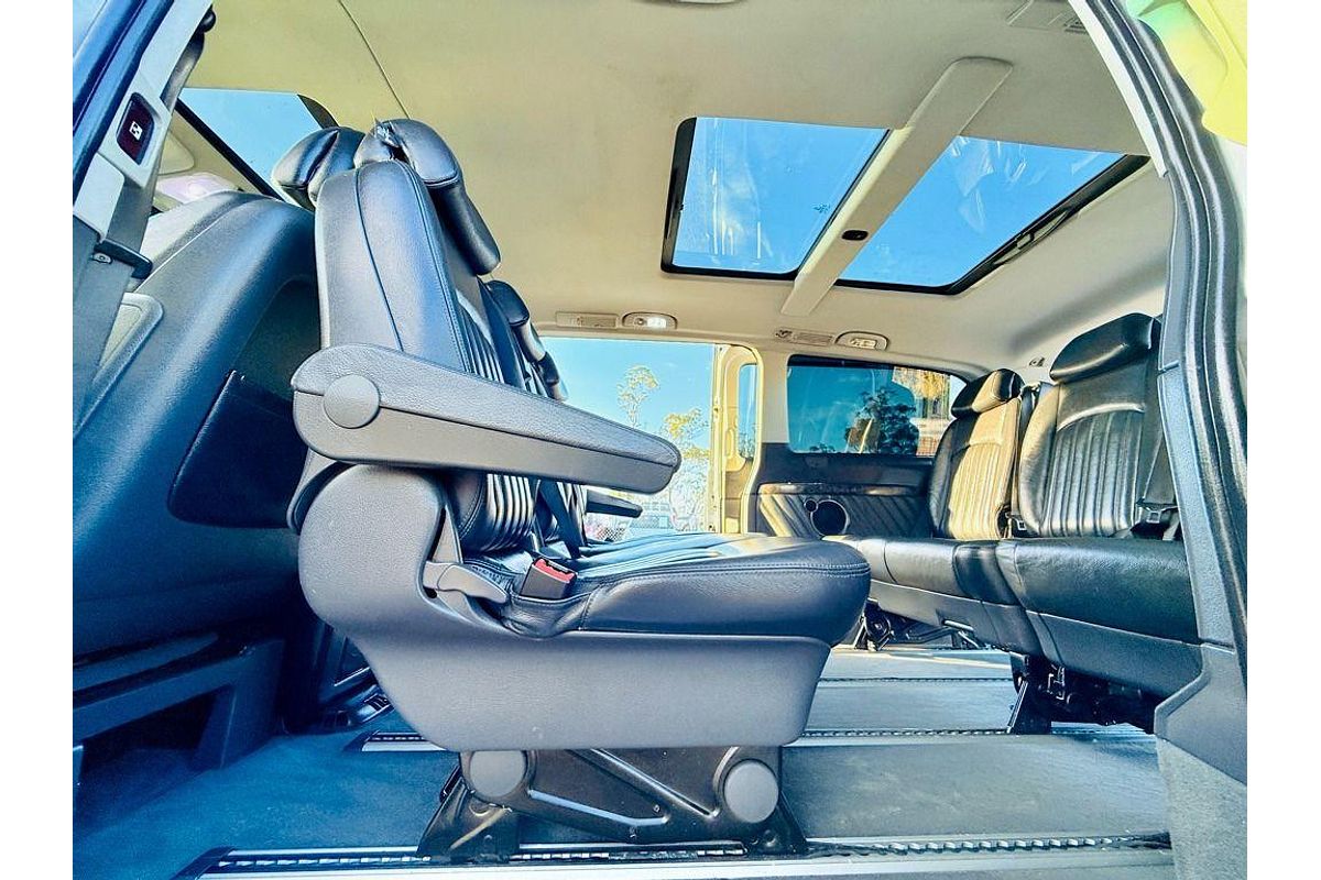 2014 Mercedes-Benz Viano Grand Edition Avantgarde 639