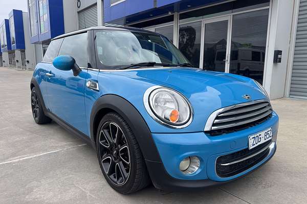 2013 MINI Hatch Cooper D R56 LCI