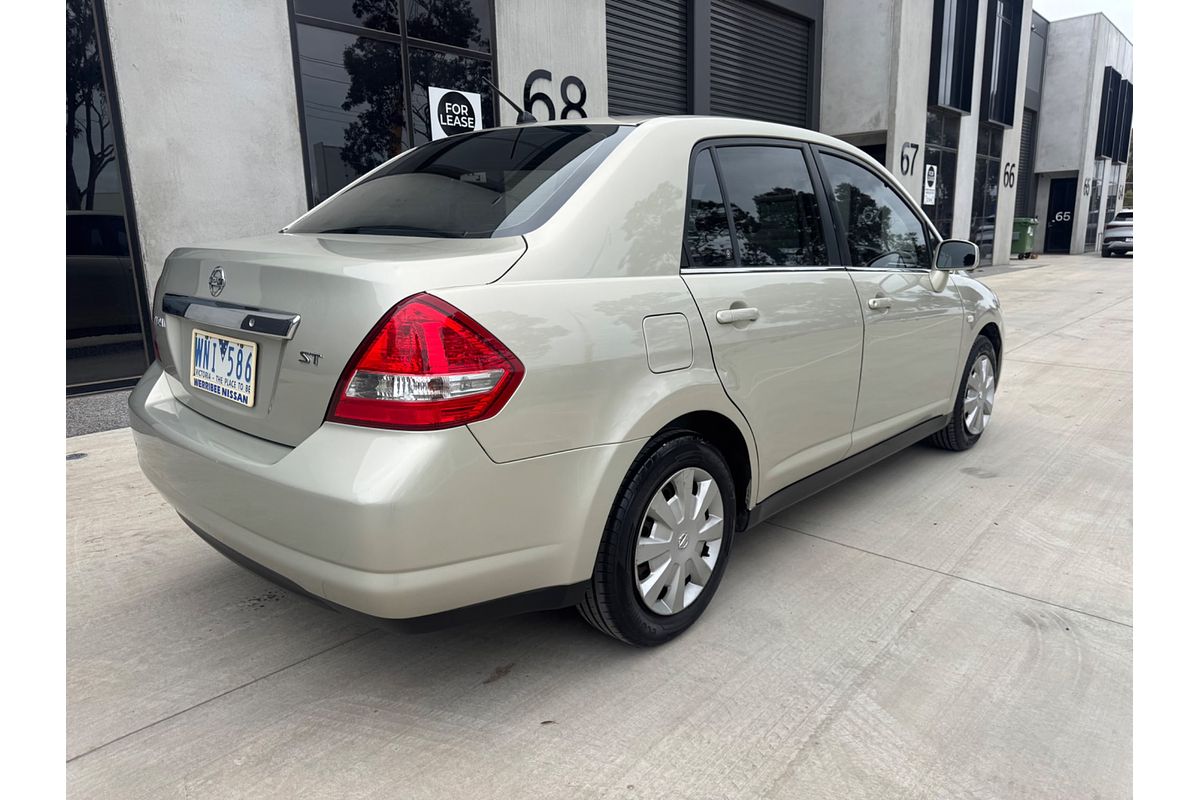 2008 Nissan Tiida ST C11