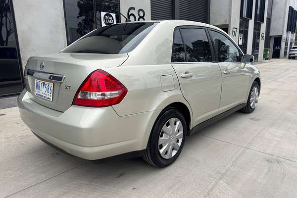 2008 Nissan Tiida ST C11