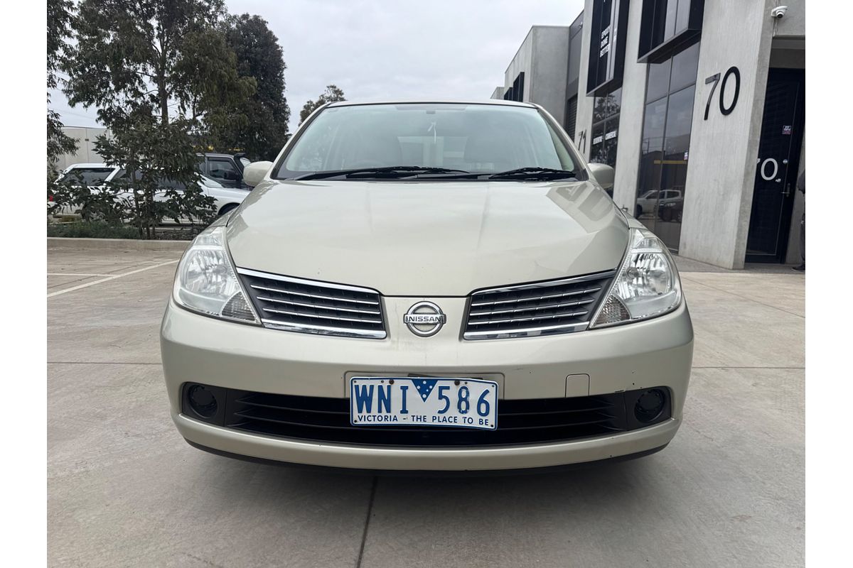 2008 Nissan Tiida ST C11