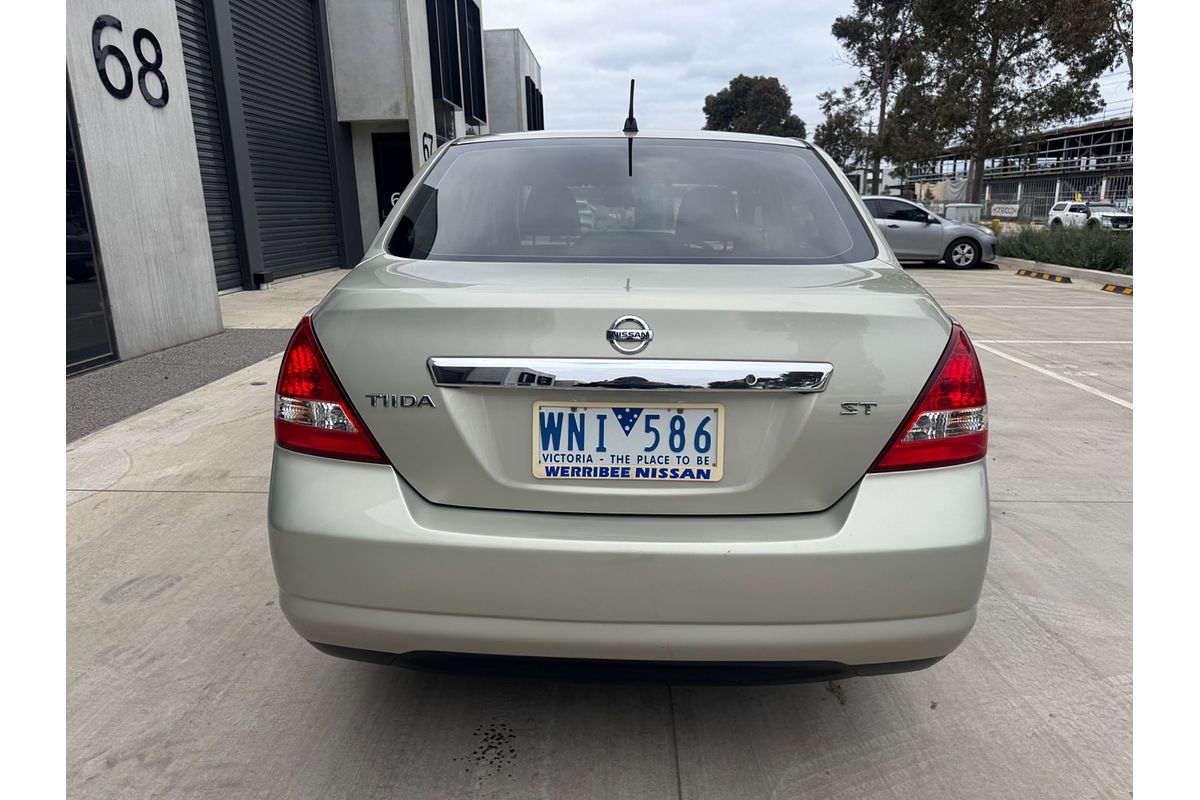 2008 Nissan Tiida ST C11