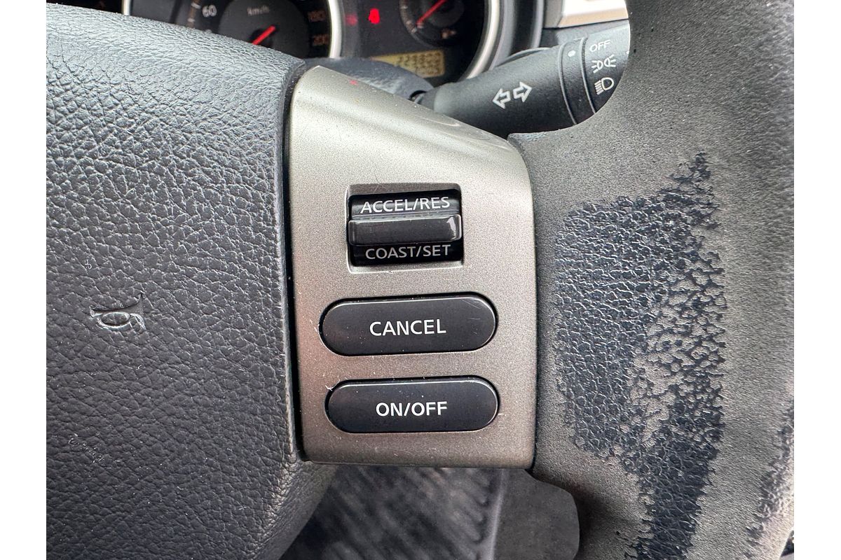 2008 Nissan Tiida ST C11