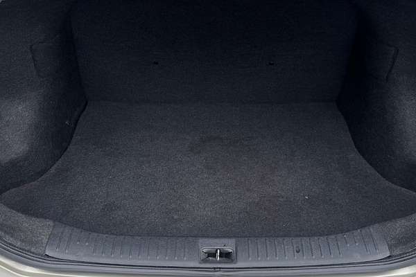 2008 Nissan Tiida ST C11