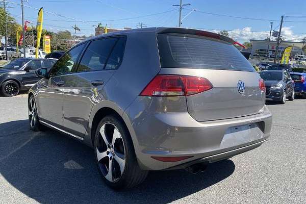 2014 Volkswagen Golf 90TSI 7