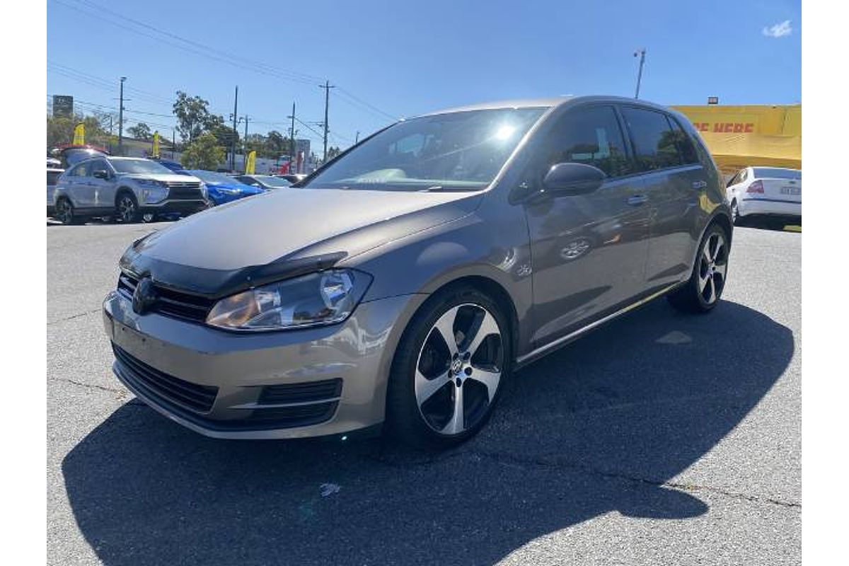 2014 Volkswagen Golf 90TSI 7