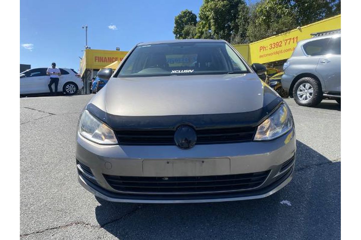 2014 Volkswagen Golf 90TSI 7