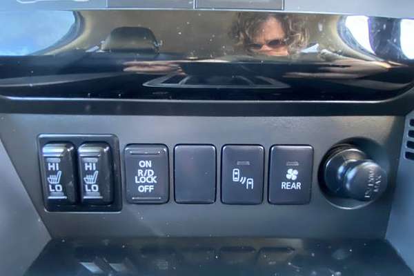 2017 Mitsubishi Pajero Sport Exceed QE