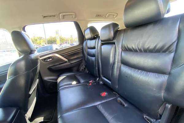 2017 Mitsubishi Pajero Sport Exceed QE