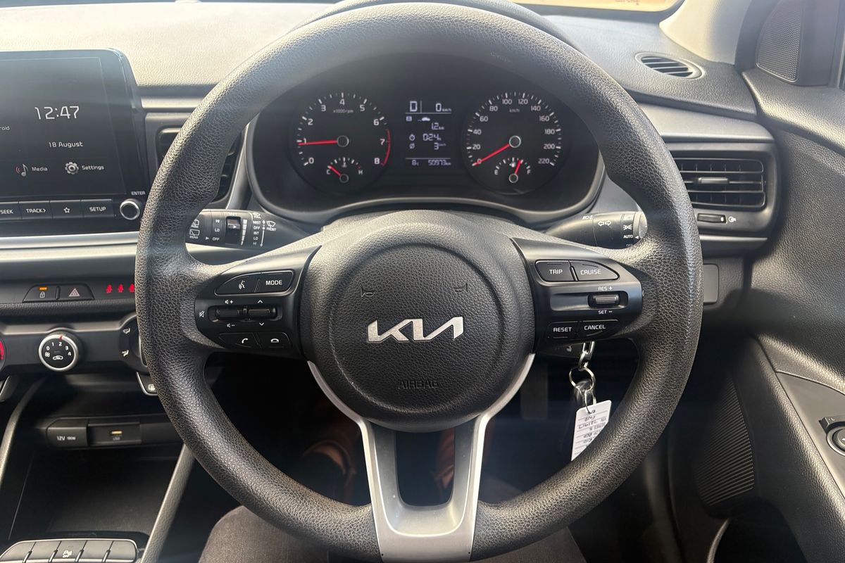 2022 Kia Rio S YB