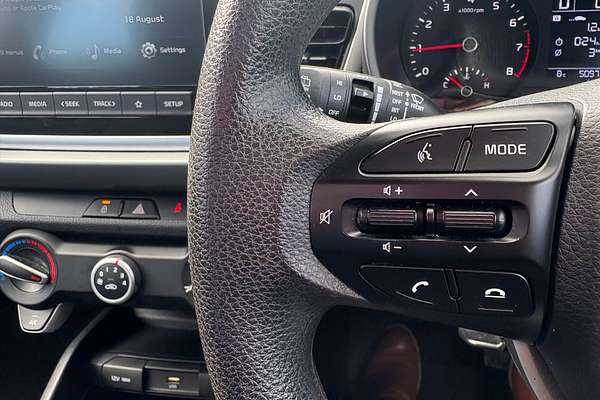 2022 Kia Rio S YB