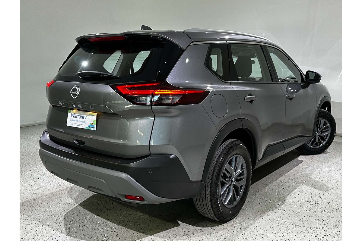2024 Nissan X-TRAIL ST T33