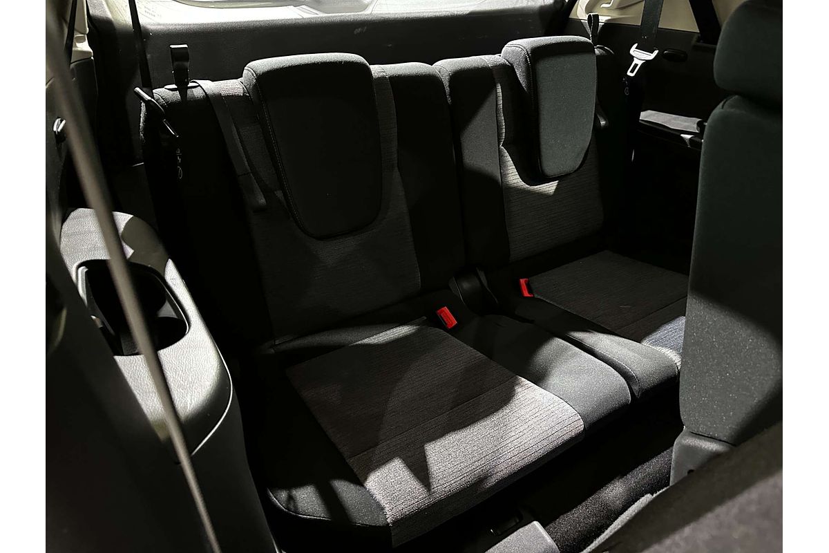 2024 Nissan X-TRAIL ST T33