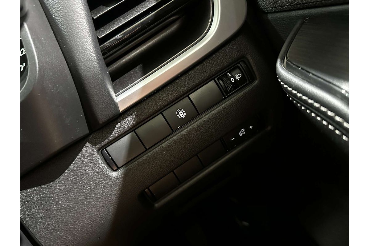 2024 Nissan X-TRAIL ST T33