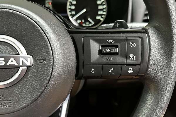 2024 Nissan X-TRAIL ST T33