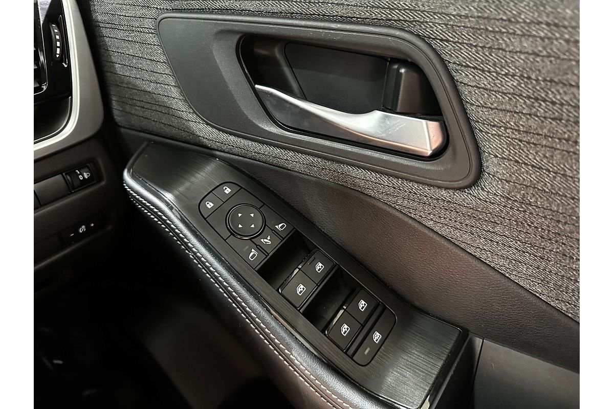 2024 Nissan X-TRAIL ST T33
