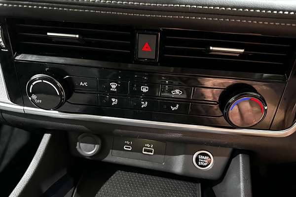 2024 Nissan X-TRAIL ST T33