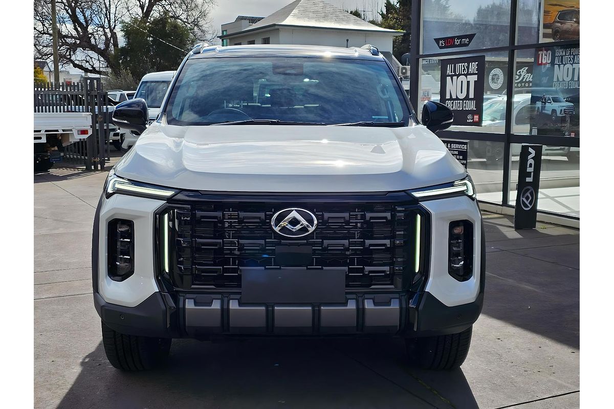 2025 LDV D90 Executive SV9A