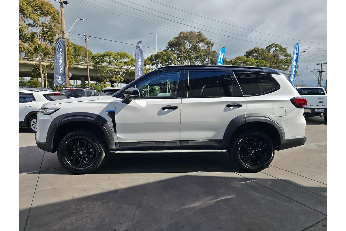 2025 LDV D90 Executive SV9A