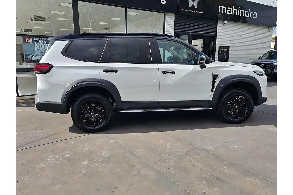 2025 LDV D90 Executive SV9A