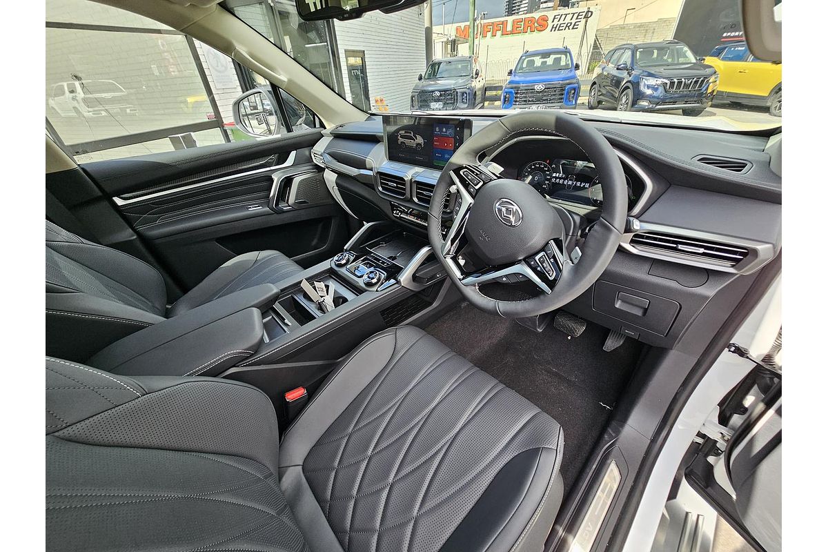 2025 LDV D90 Executive SV9A