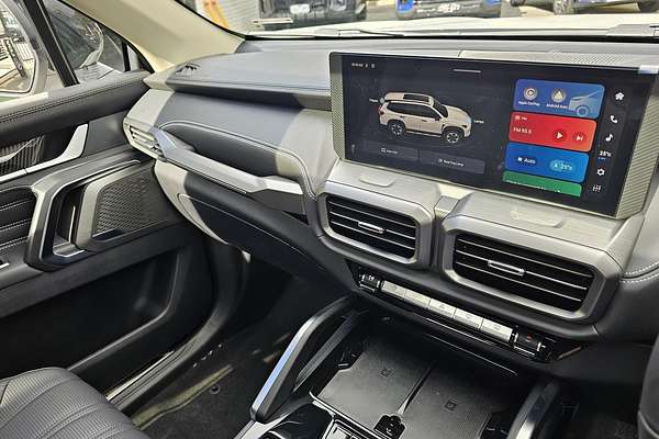 2025 LDV D90 Executive SV9A