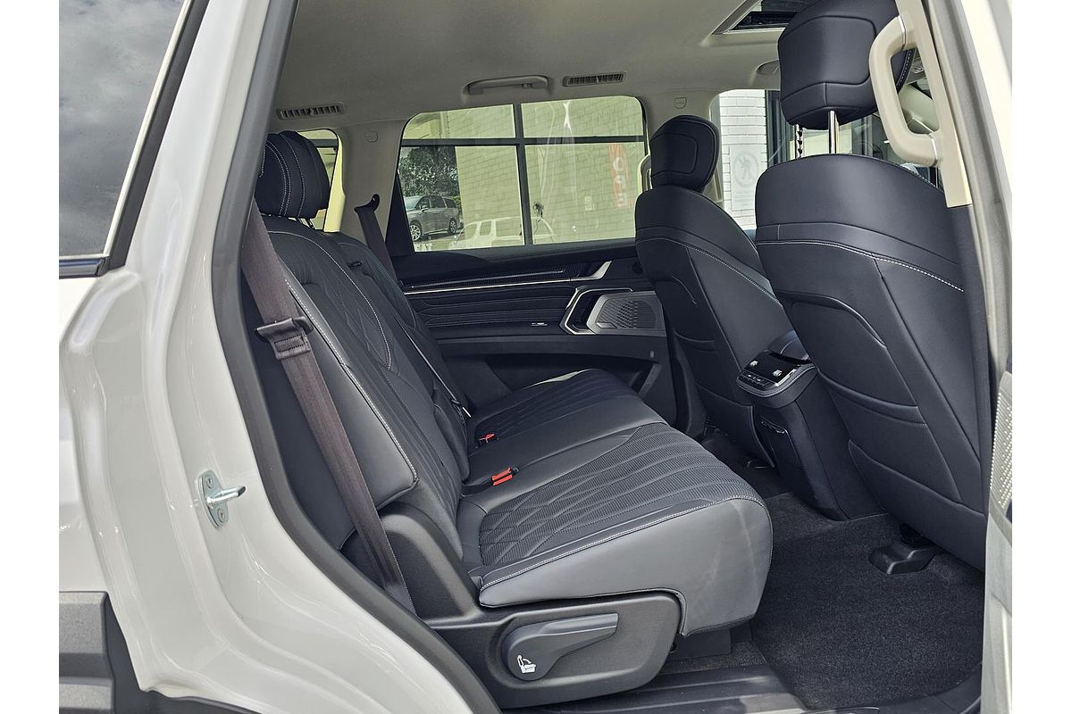 2025 LDV D90 Executive SV9A