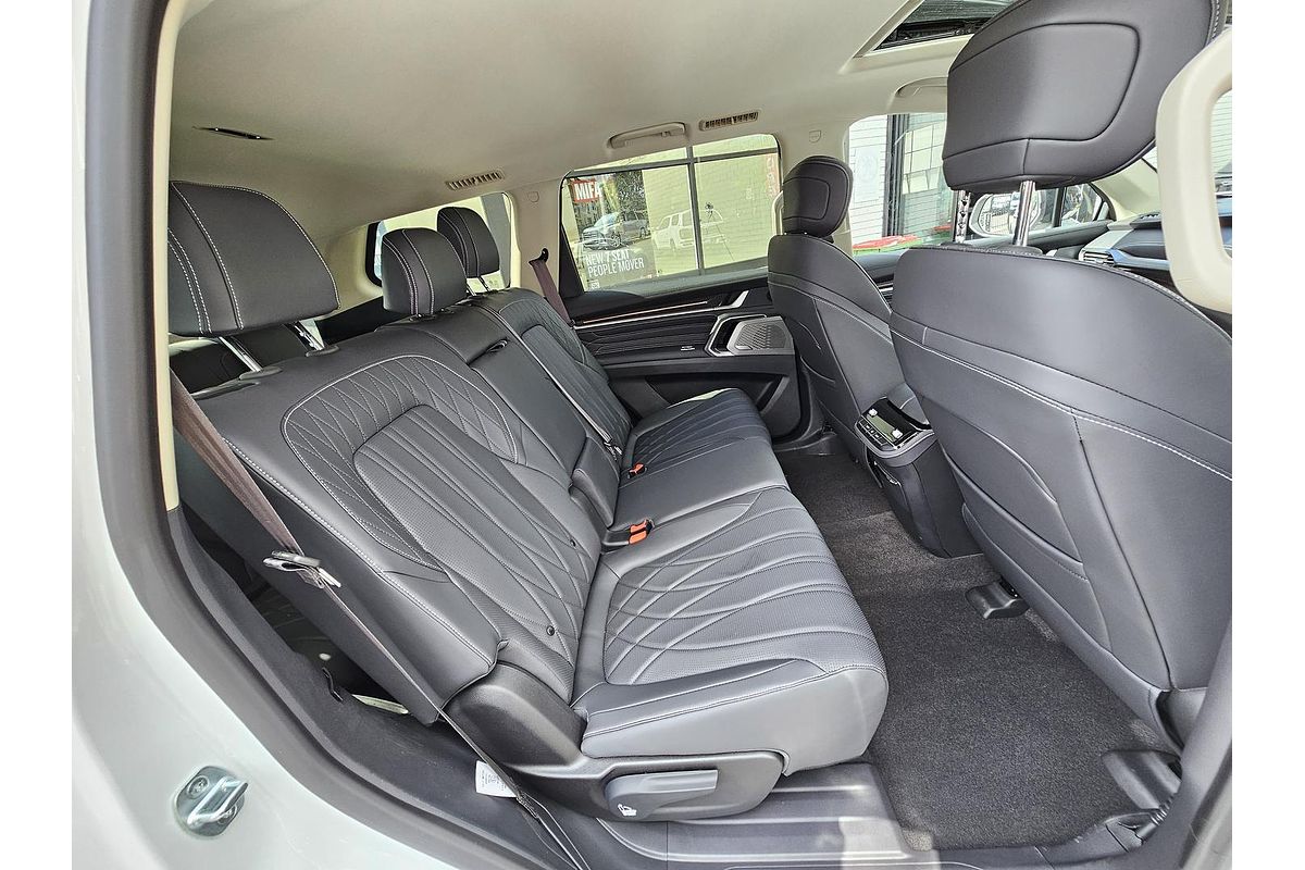 2025 LDV D90 Executive SV9A